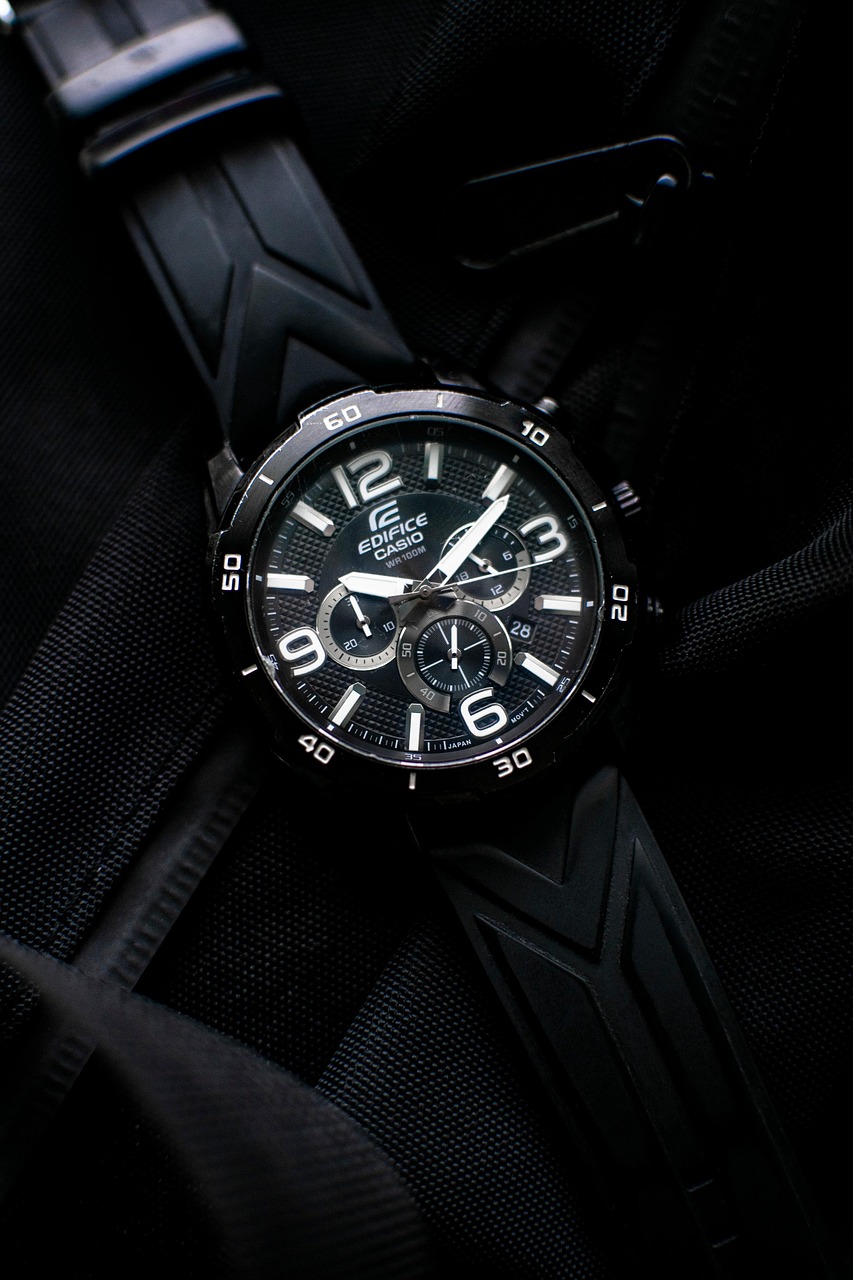 wristwatch, fashion, time, black watch, watch, accessories